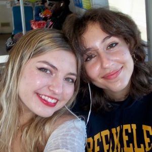 Meet your Posher, Charlotte